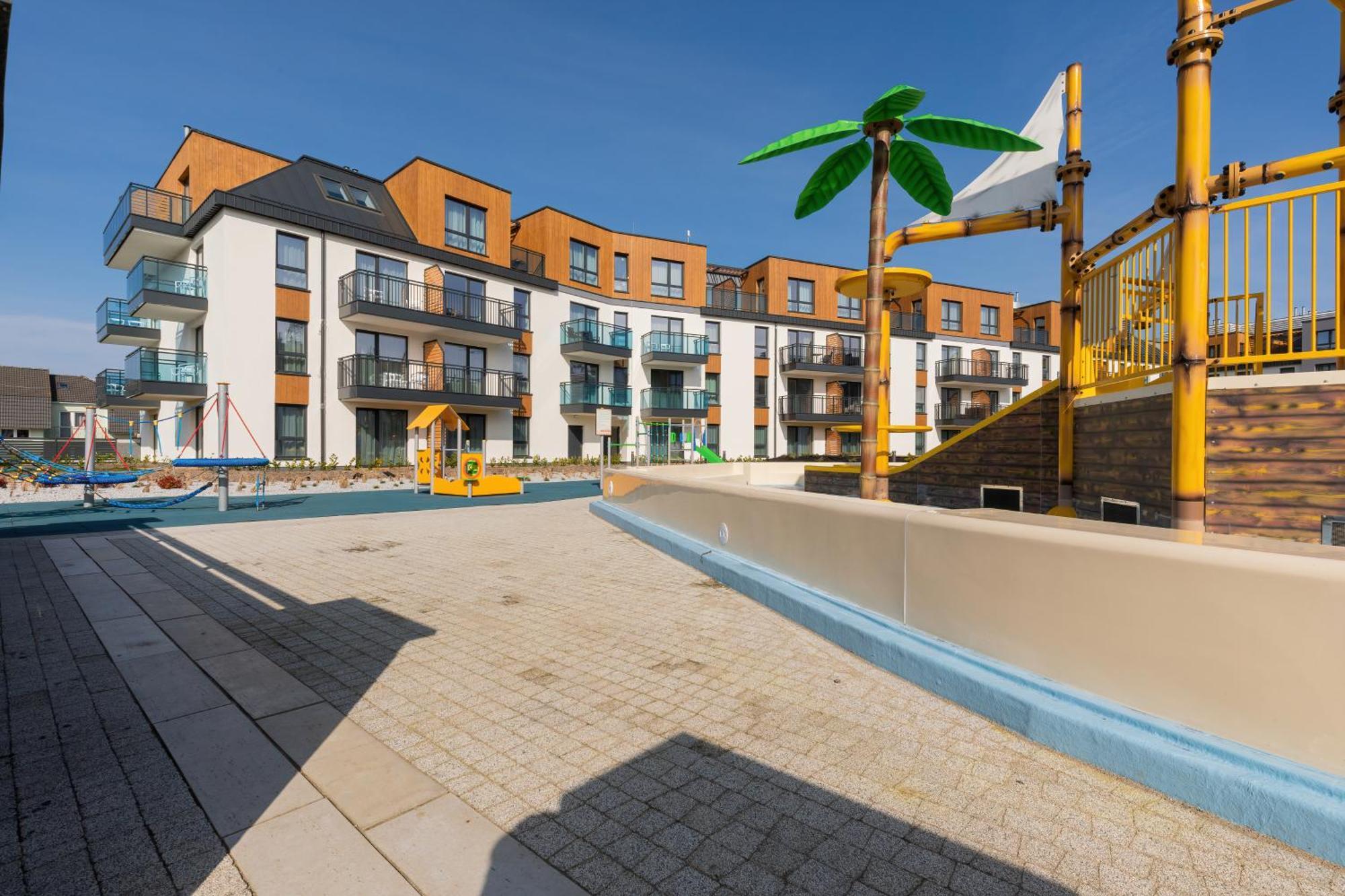 Bel Mare Resort Apartment With Parking By Noclegi Renters Miedzyzdroje Exterior foto